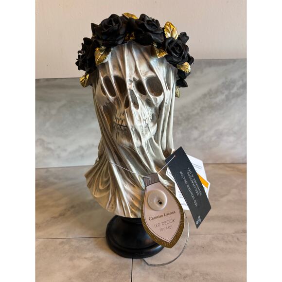 Christian LaCroix Skeleton Veiled Bride Bust Lady Veil Light Up Wreath Halloween - Picture 1 of 7